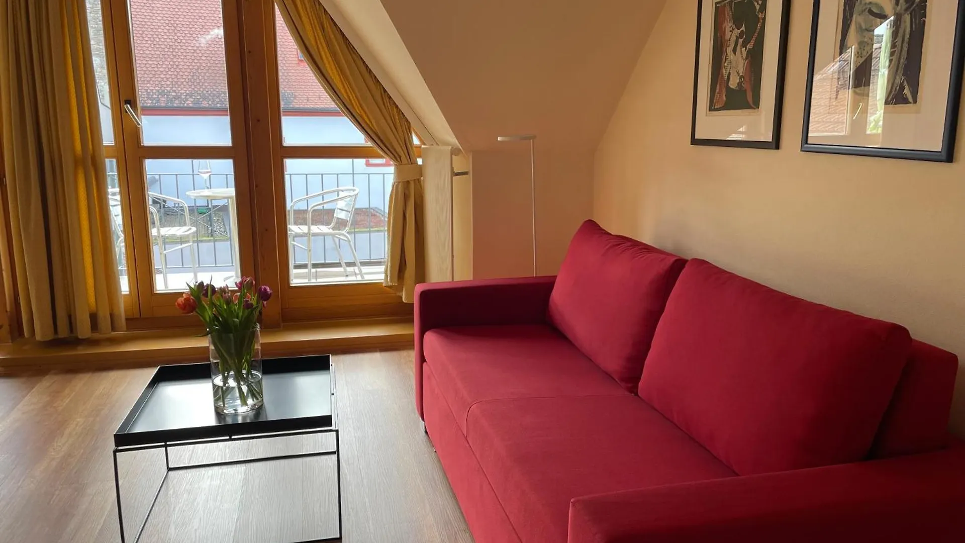 ***  Hotel Am Torturm Фольках Германия